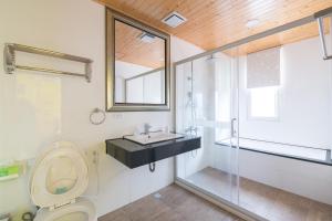 Suite Tiêu Chuẩn Giường Đôi (Standard Double Suite)