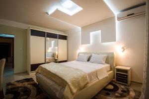 Double Room room in Hotel Oasis