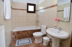 Two-Bedroom Apartment room in Moonbeam Hotel