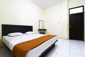 Guest House Taman Sari Syariah - Parit