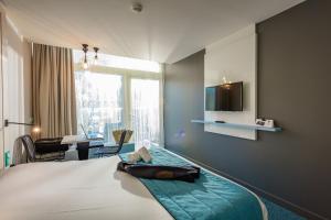 Hotels Operalia Hotel les Pins : photos des chambres