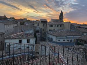 Appartements Appartement avec terrasse panoramique au coeur de Nimes : photos des chambres