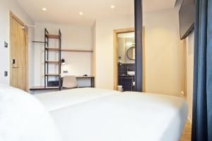 Double or Twin Room room in Hotel Brick Barcelona