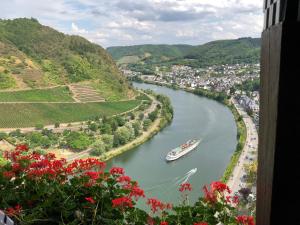 Five-Bedroom House room in vakantiehuismoezel