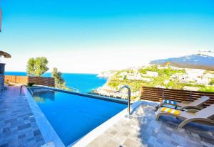 Sea Front Panorama Villa Private Pool Heraklio Greece