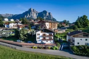 Apartments Sayonara - كاستيلِروتّو