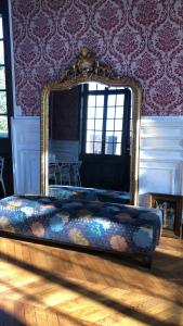 Appartements Napoleon Chateau Luxuryapartment for 18 guests with Pool near Paris! : photos des chambres