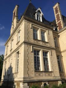 Appartements Napoleon Chateau Luxuryapartment for 18 guests with Pool near Paris! : photos des chambres