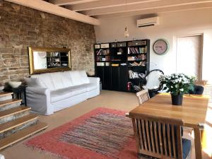 St. Georges Atelier 