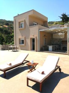 Villa Irini - Cretan Luxury Villa with Amazing View