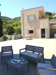 Villa Irini - Cretan Luxury Villa with Amazing View