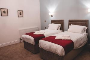 Twin Room room in Keppels Head Hotel
