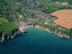 Chute Lane, Gorran Haven, St Austell, Cornwall, PL26 6NU, England.