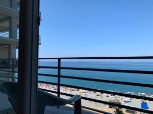 Gonio N904 Beachfront Panorama