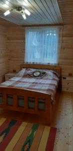 Котедж під горою