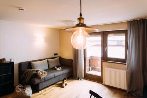 One-Bedroom Apartment with Balcony room in Haus am Schihang