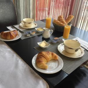 Hotels Hotel Restaurant Au Coucou : photos des chambres