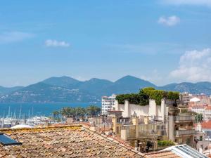Hotels Hotel Cannes Centre Univers : photos des chambres