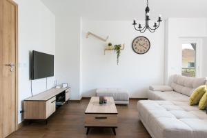 Apartman Regius White