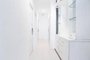 RedDoorz near Seasons City Mall