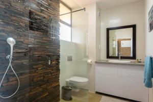 25 BOULDER BAY, BALLITO