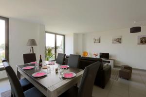 Appartements La Nef, Magnifique, 2 chambre, Tours Gare Vinci : photos des chambres