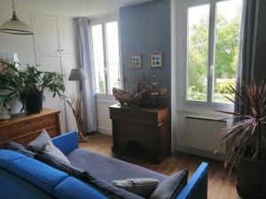 une maison à la campagne