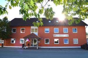3 star pension Pension Ristorante da Giova Buch am Erlbach Germany