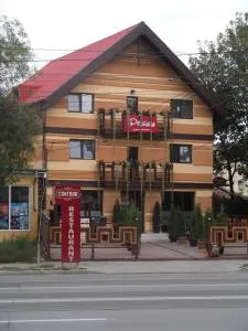 轮廓半岛酒店 - 雅西