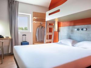 Hotels ibis budget Grigny Centre : photos des chambres