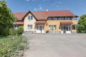 Casa Mihai - 布泽乌河畔恩托尔苏拉