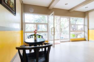 RedDoorz Premium @ Gabinete Road Palawan