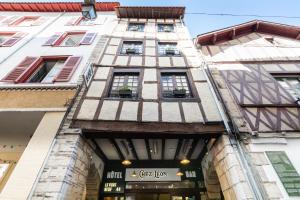 Hotels Hotel Le Port Neuf : photos des chambres