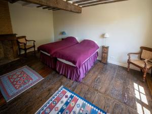 Villas A spacious and beautifully restored rural farmhouse with private pool : photos des chambres