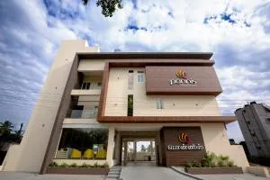 Ponnis Hotel - Dindigul