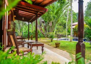 Araliya Gardens Hotel