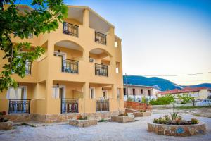 Salt Lake Apts lake & sea view Zakynthos Greece