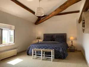 Montaillon Chambres d'Hôtes - Aigonnay