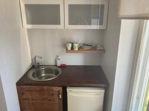 Piiri 12, white Apartment - 2 big beds - Very Cute Apartment