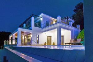 Ionian Pearl Luxury Spa Villa