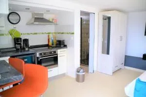 VIP Caribbean Views 300 meters to the Coral Estate beach - 威利布罗德