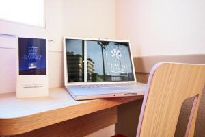 Hotels Premiere Classe Paris Ouest - Pont de Suresnes : photos des chambres
