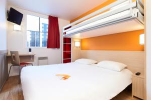 Hotels Premiere Classe Paris Ouest Pont De Suresnes : photos des chambres