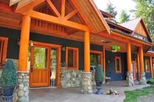 Paradise Acres Ranch - Qualicum Beach