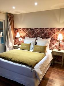 B&B / Chambres d'hotes La Ferme de Gringalet : Chambre Double