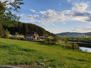 Хотел Планински кът