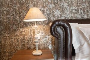 V Luxury Apartment 4