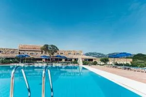 Residence Hotel Nuraghe - Cugnana Verde