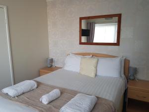 Double Room with Sea View room in Victoria Lodge