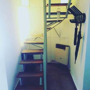 DUPLEX - COCHERA CUBIERTA